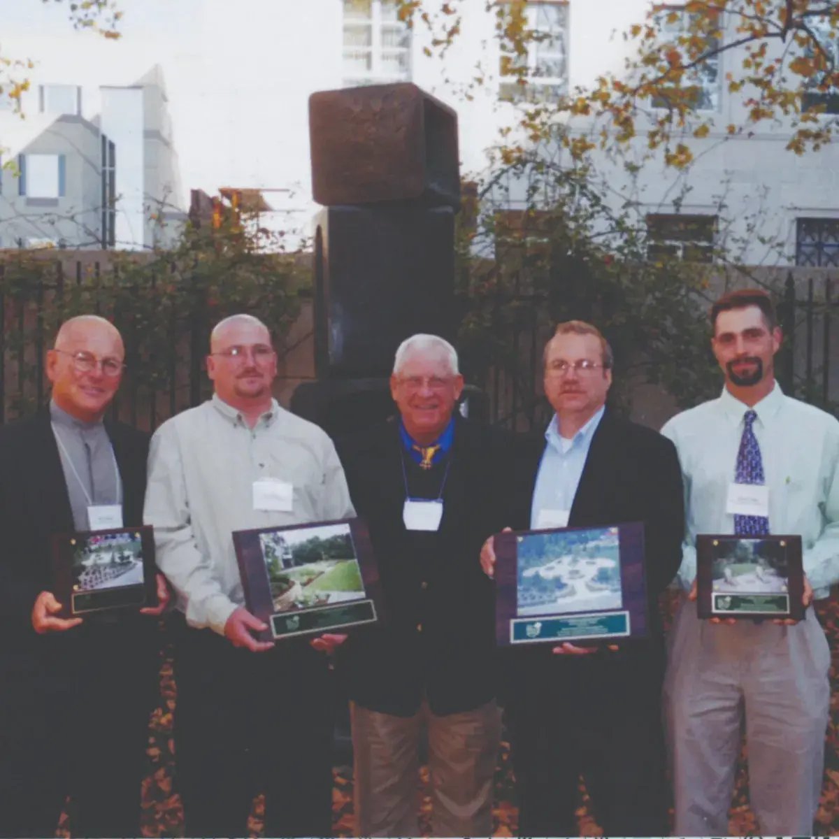 1990 Rice's team with awards
