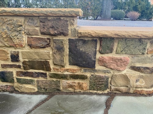 masonry retaining wall