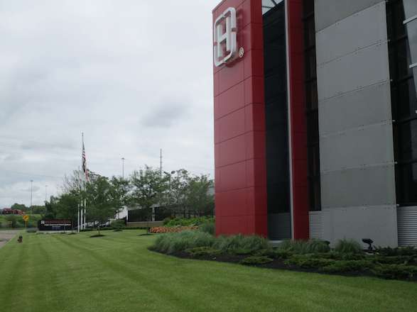 Hendrickson Office Landscaping-2