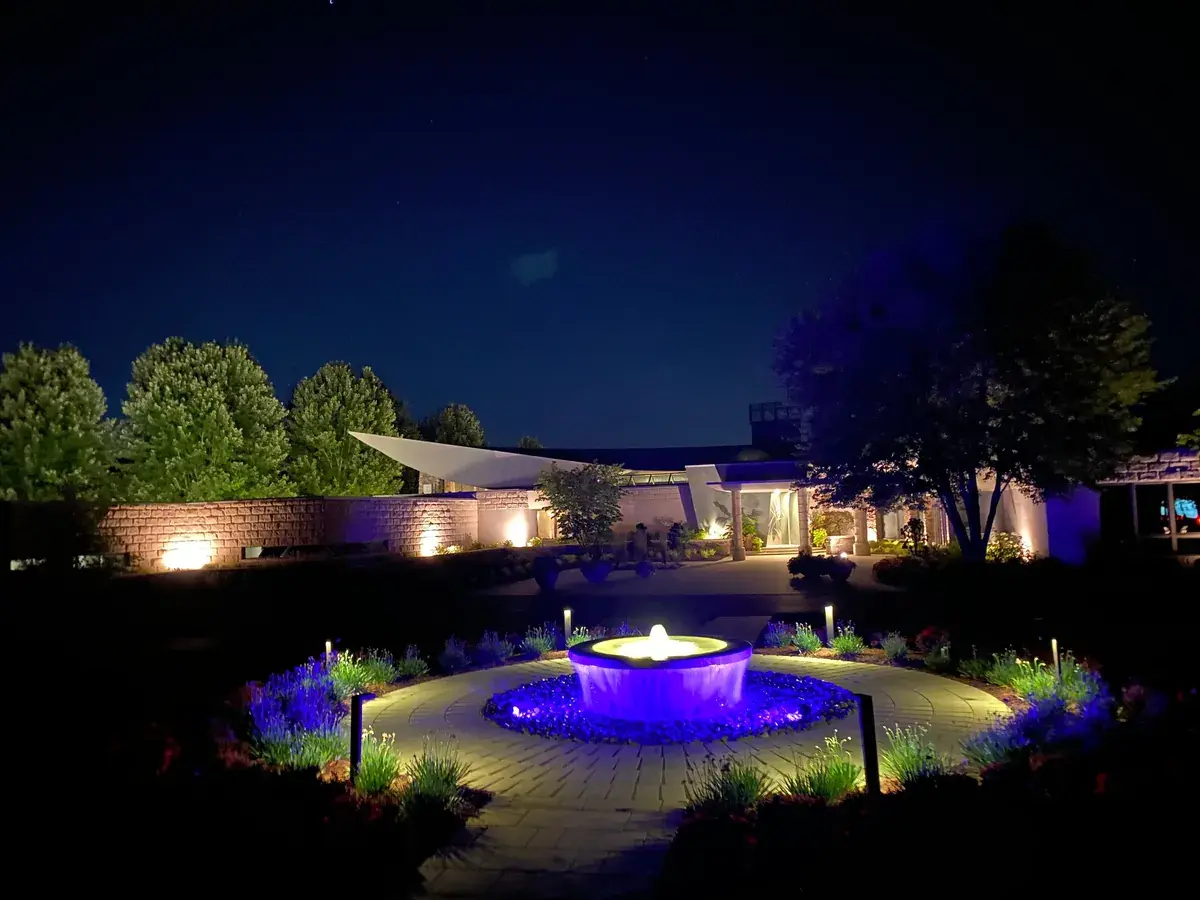 Fountain night lighting