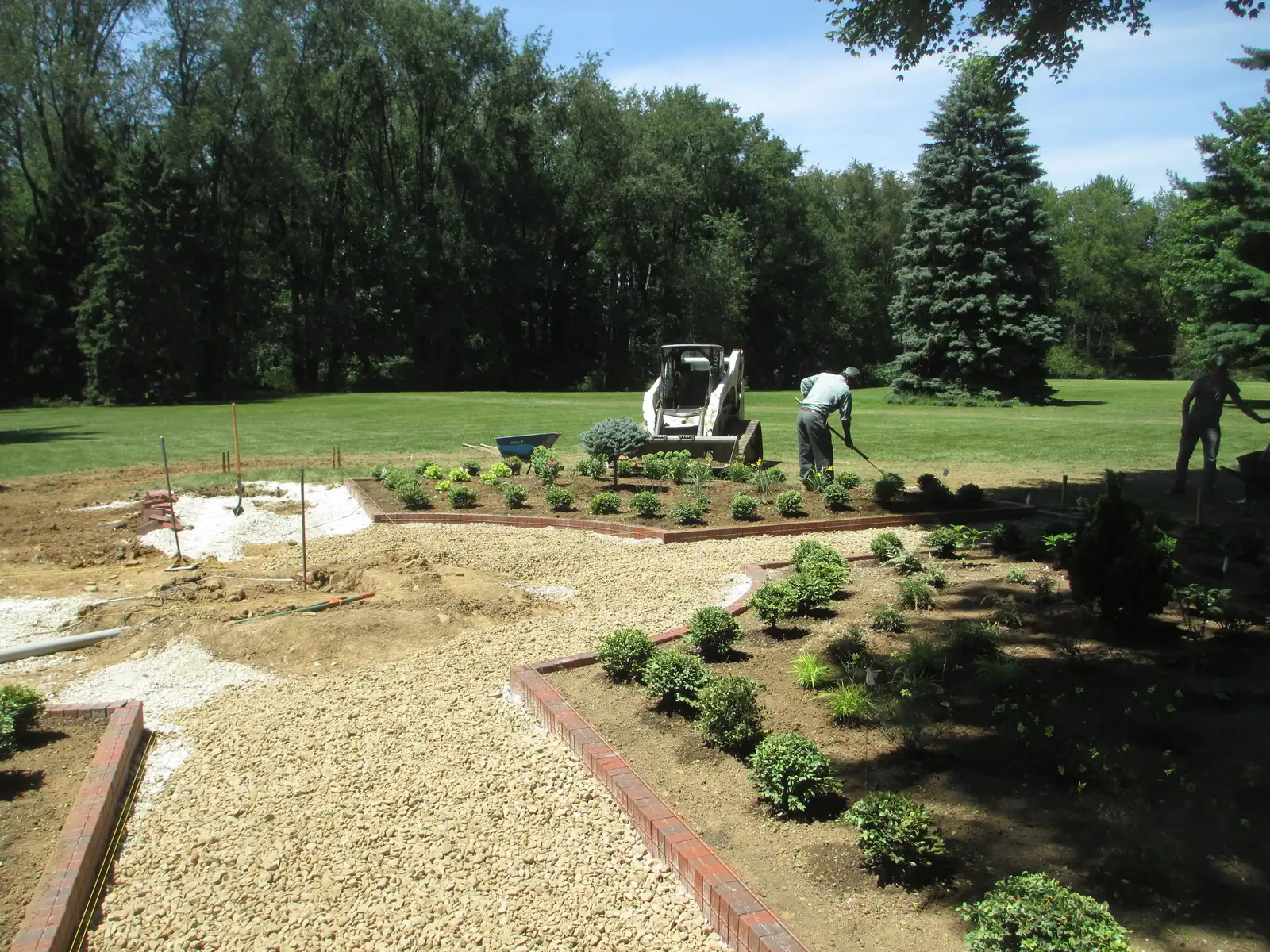 Parterre Garden With Fountain landscape installation in progress